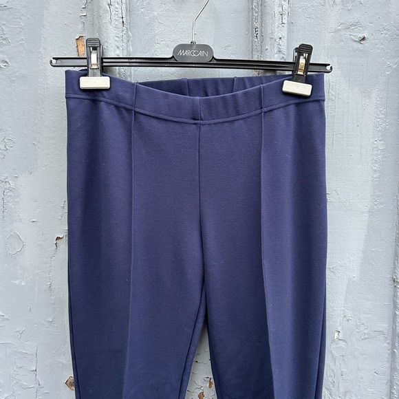 Lilly Pulitzer Navy Travel Pants - Picture 7 of 9